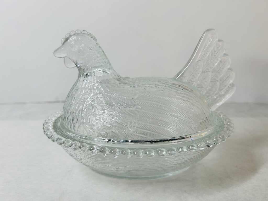 Large Vintage Clear Pressed Glass Hen on Nest Covered Dish with Beaded Rim (1 of 5)