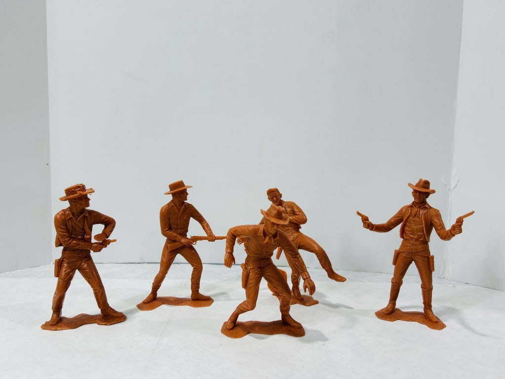 A Set of Five Vintage Louis Marx & Co. 1964 Plastic Western Cowboy Figures (1 of 5)