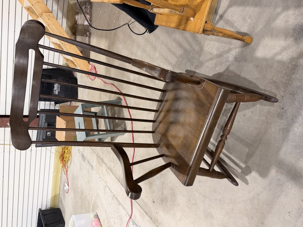 Colonial Revival Windsor-Style Comb-Back Armchair (1 of 3)