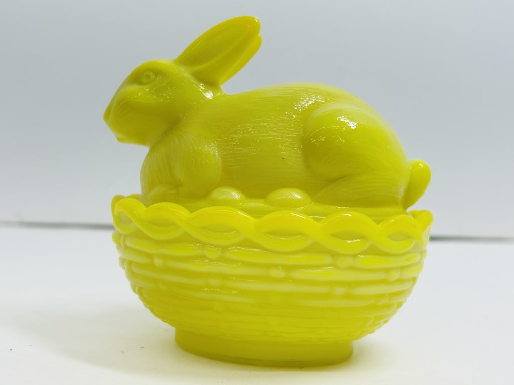 MOSSER GLASS BUNNY ON BASKET (1 of 8)