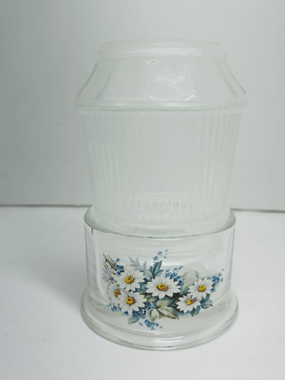 MOSSER GLASS FLORAL FAIRY LAMP (1 of 5)