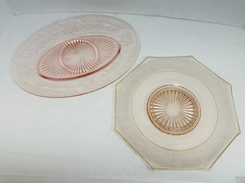 PINK DEPRESSION GLASS PLATES (1 of 4)