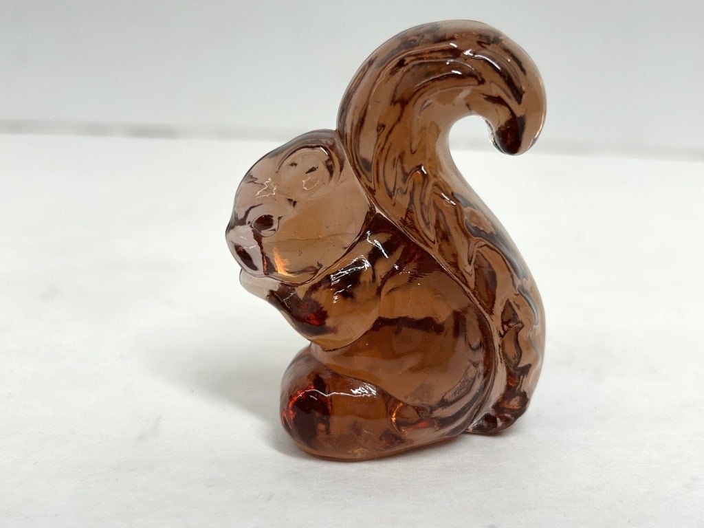 BOYD HEATHER BLOOM BURNWOOD SQUIRREL (1 of 4)