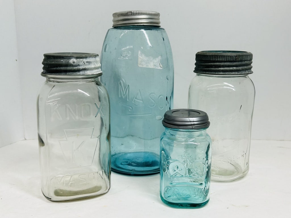 ASSORTED ANTIQUE GLASS CANNING JARS (1 of 11)