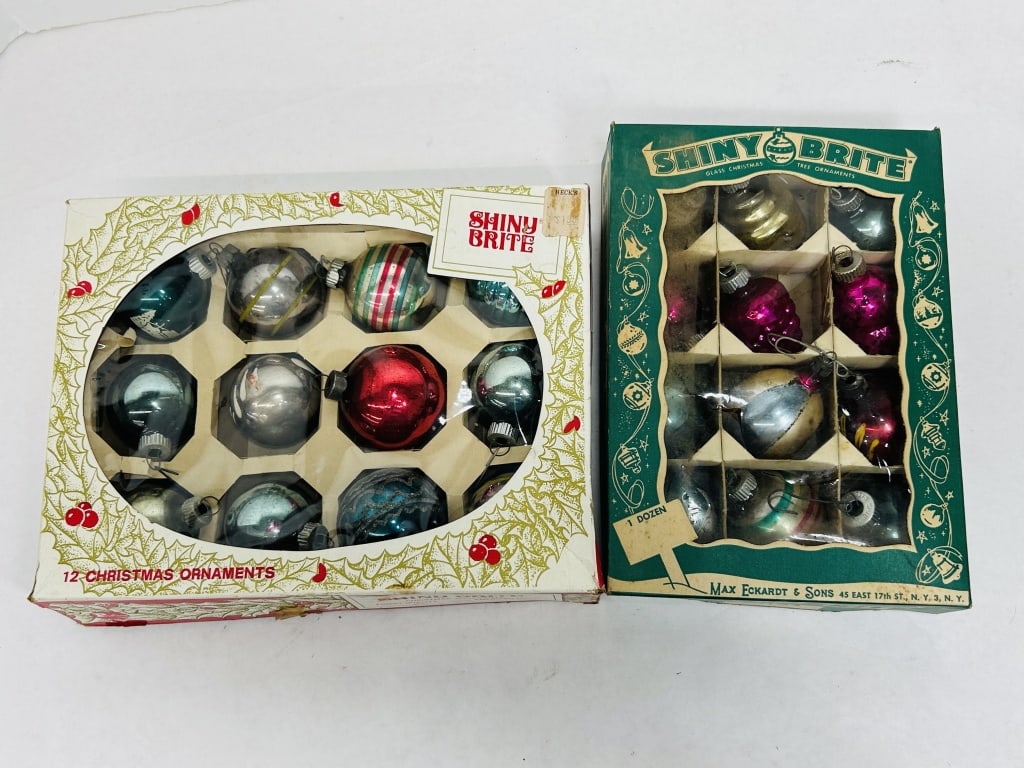 SHINY BRITE GLASS ORNAMENTS, MID-20TH CENTURY (1 of 3)