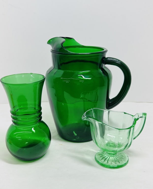 ANCHOR HOCKING STYLE GLASSWARE, MID-CENTURY (1 of 13)