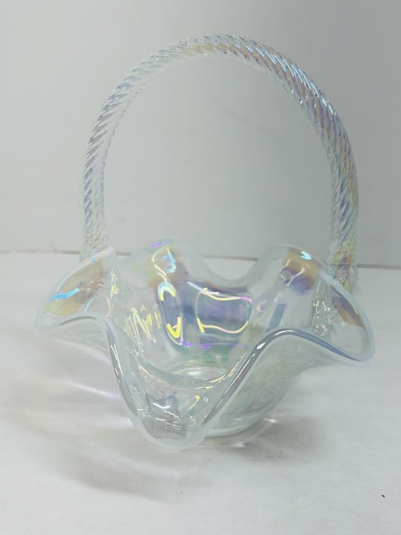 FENTON IRIDESCENT OPALESCENT GLASS BASKET (1 of 4)