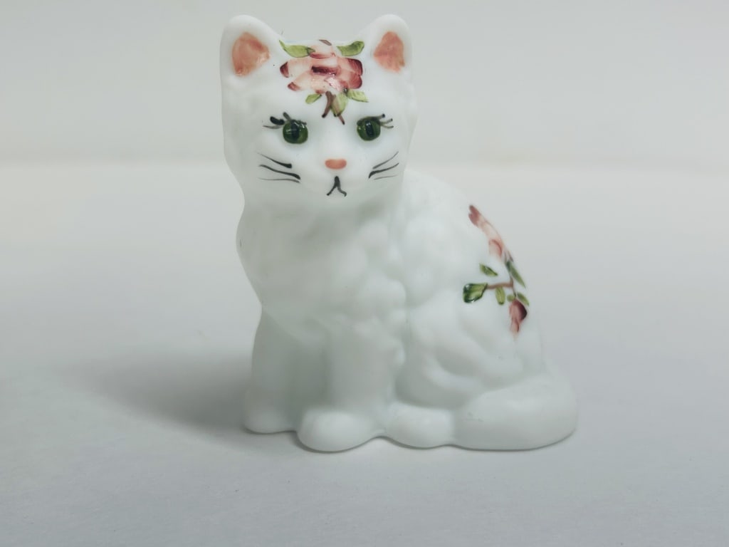 ATTRIBUTED TO MOSSER SATIN GLASS CAT (1 of 5)