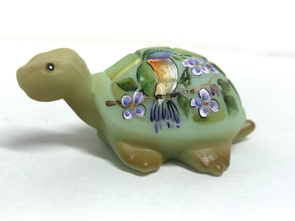 FENTON PAINTED GLASS TURTLE, 2006 (1 of 7)