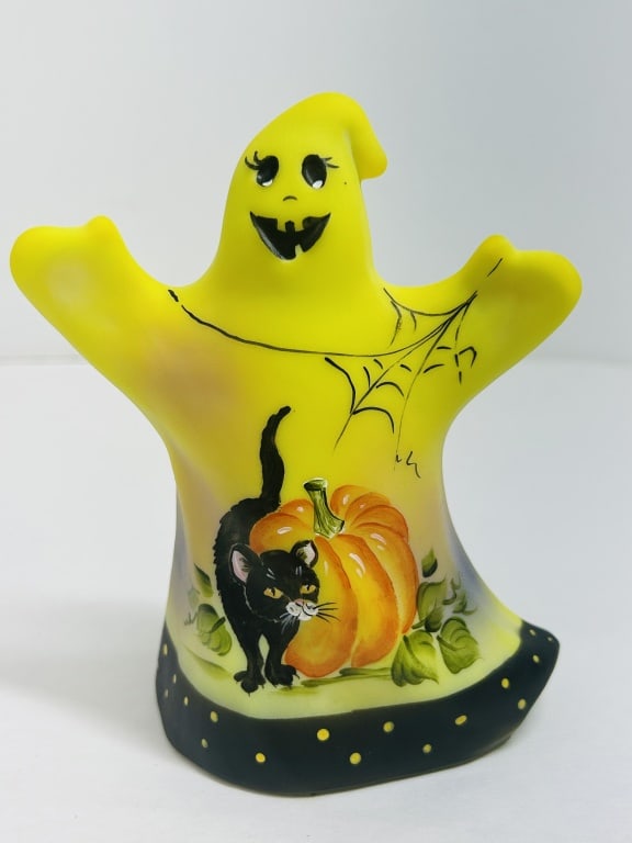 FENTON YELLOW SATIN GLASS GHOST, 2020 (1 of 5)