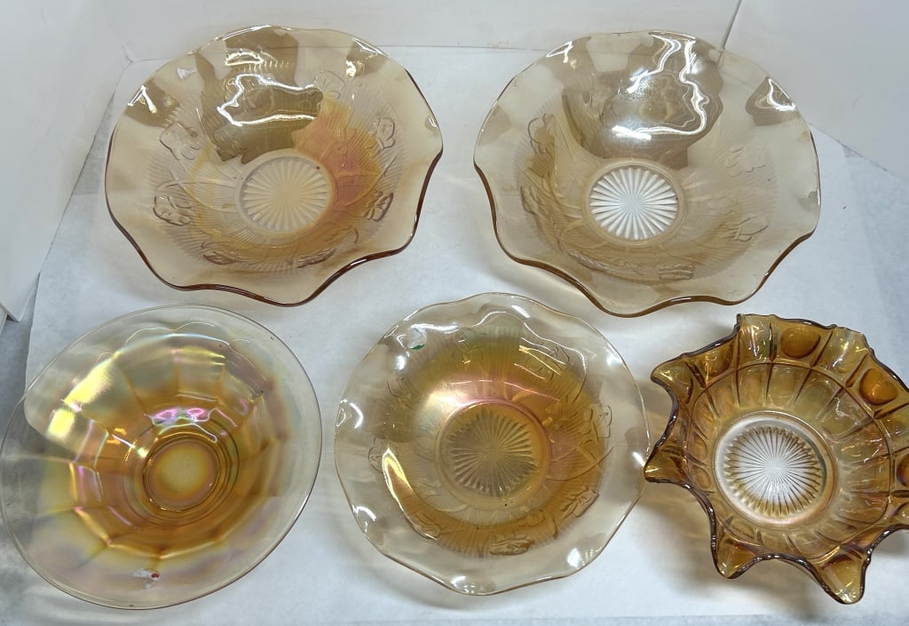 FIVE MARIGOLD IRIDESCENT GLASS BOWLS, C. 1930-1950 (1 of 12)