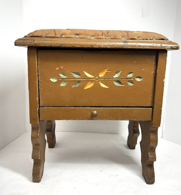 PAINTED WOODEN STORAGE FOOTSTOOL, 20TH CENTURY (1 of 7)