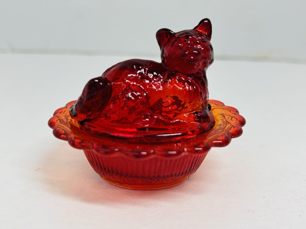 MADDIES CAT RESCUE X MOSSER CAT ON NEST: .