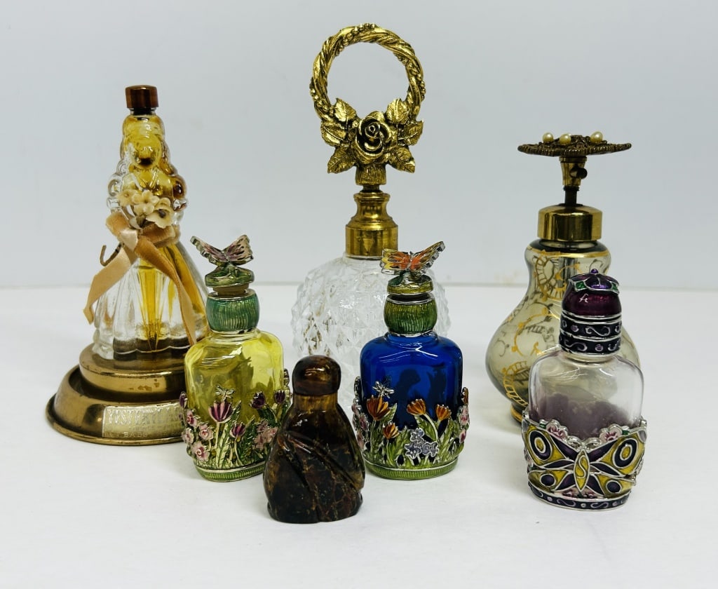 MONET AND BABS CREATIONS PERFUME BOTTLES (1 of 7)
