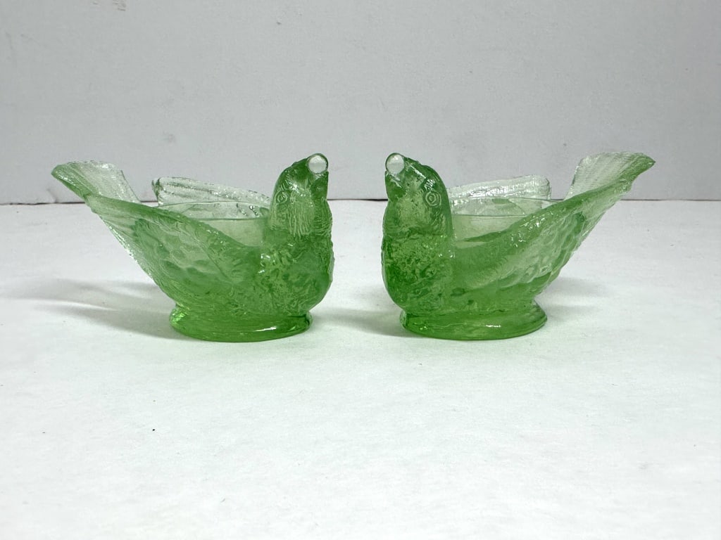BOYD LIME GLASS BIRD SALTS (1 of 8)