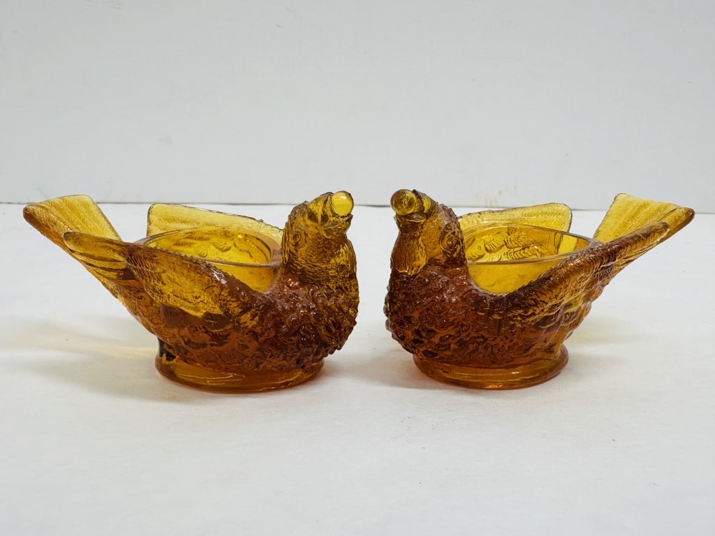 DEGENHART AMBER GLASS BIRD SALTS, 1970S (1 of 5)