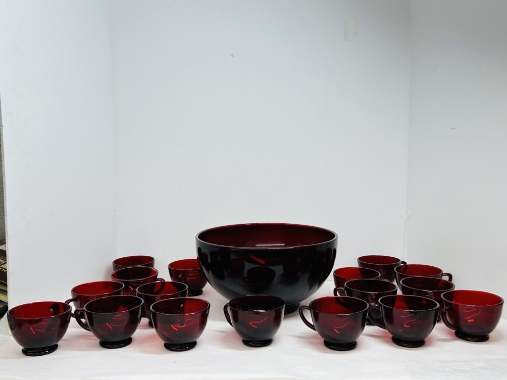 ANCHOR HOCKING ROYAL RUBY PUNCH SET, 1950S - 2