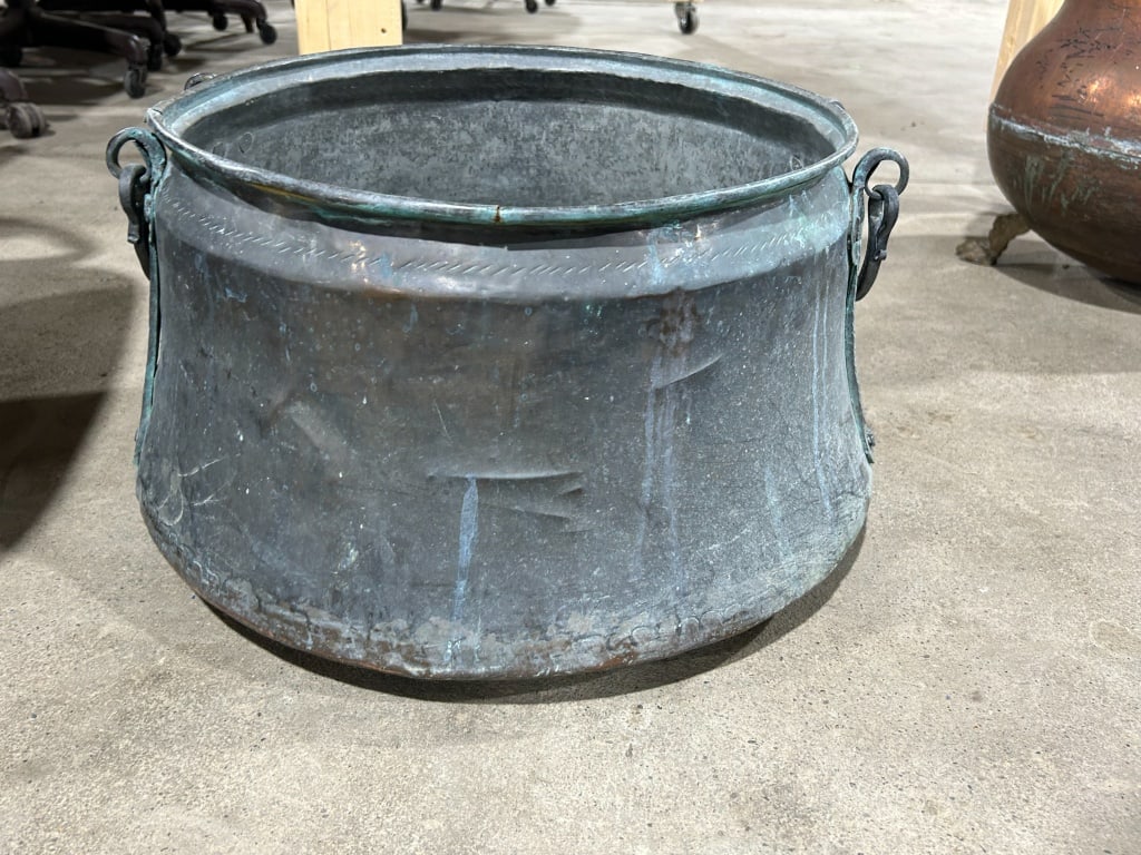 COPPER CAULDRON, 19TH CENTURY (1 of 3)