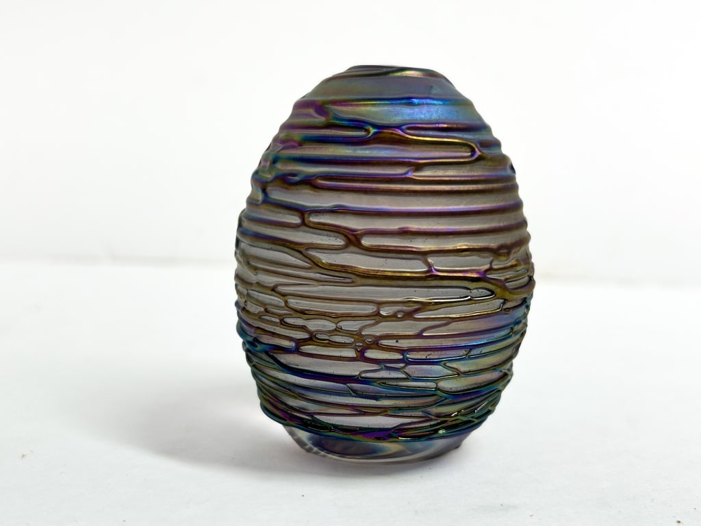 GLASS EYE STUDIO IRIDESCENT GLASS EGG (1 of 7)