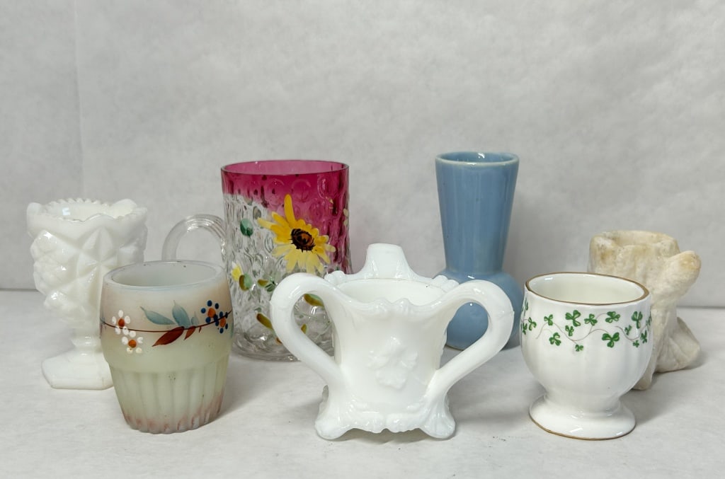 VICTORIAN GLASS AND PORCELAIN VESSELS, LATE 19TH CENTURY (1 of 14)