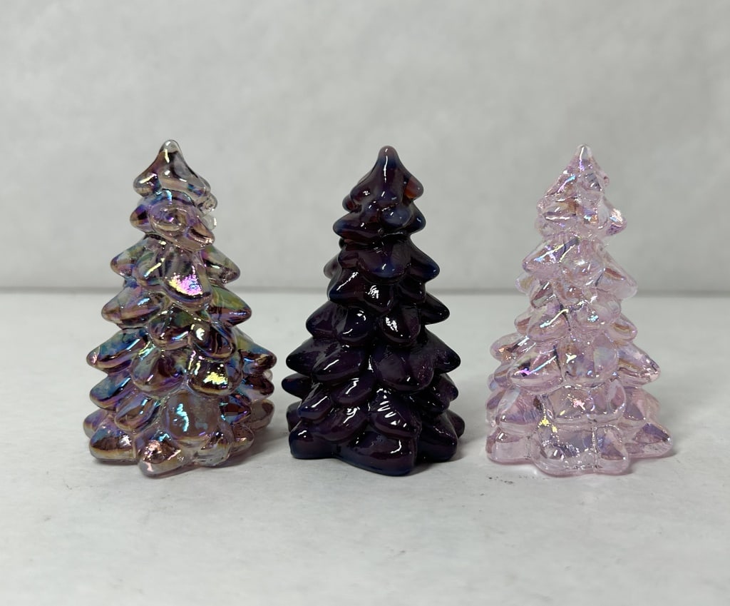 MOSSER ASSORTED MINIATURE GLASS TREES (1 of 5)