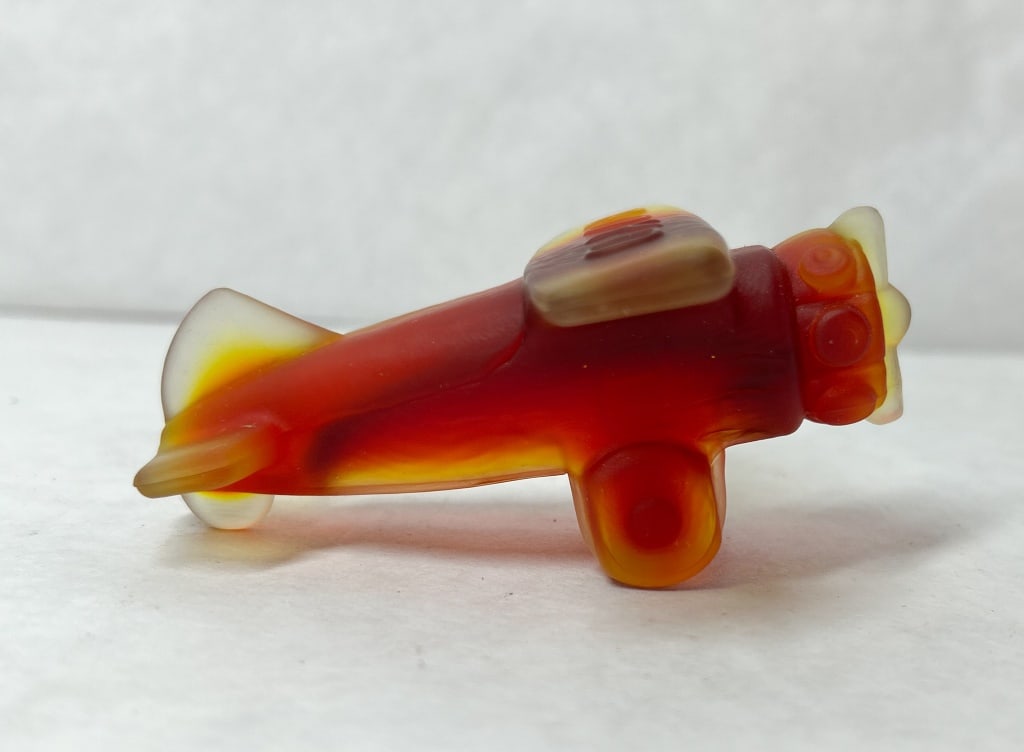 BOYD AMBERINA SATIN GLASS AIRPLANE (1 of 5)