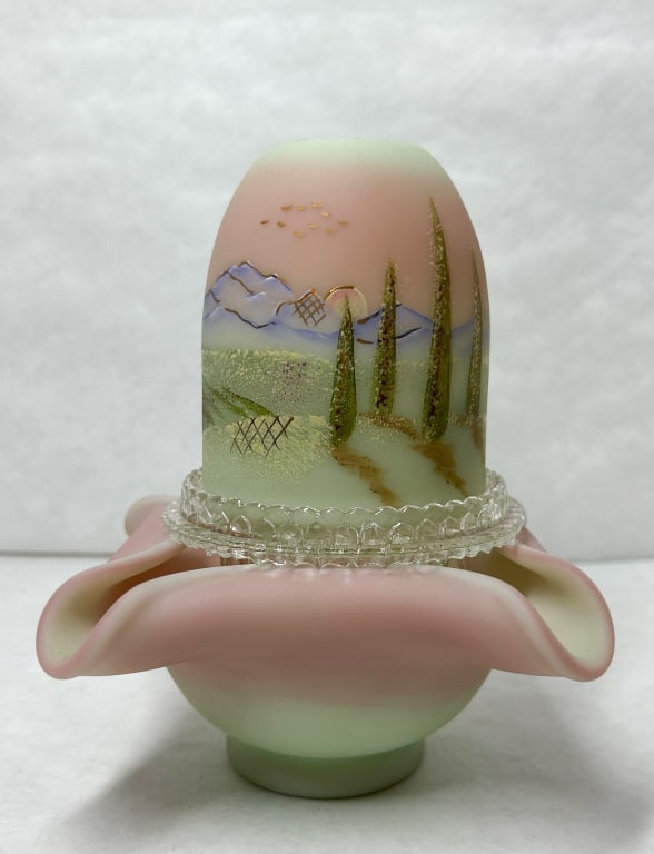 FENTON BURMESE GLASS FAIRY LAMP 840/1950 (1 of 8)