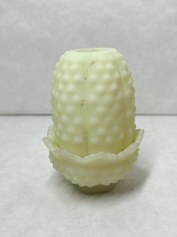 FENTON CUSTARD URANIUM GLASS HOBNAIL FAIRY LAMP (1 of 7)