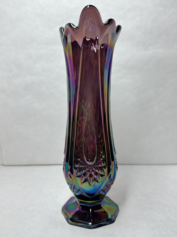 AMETHYST IRIDESCENT CARNIVAL GLASS VASE (1 of 6)