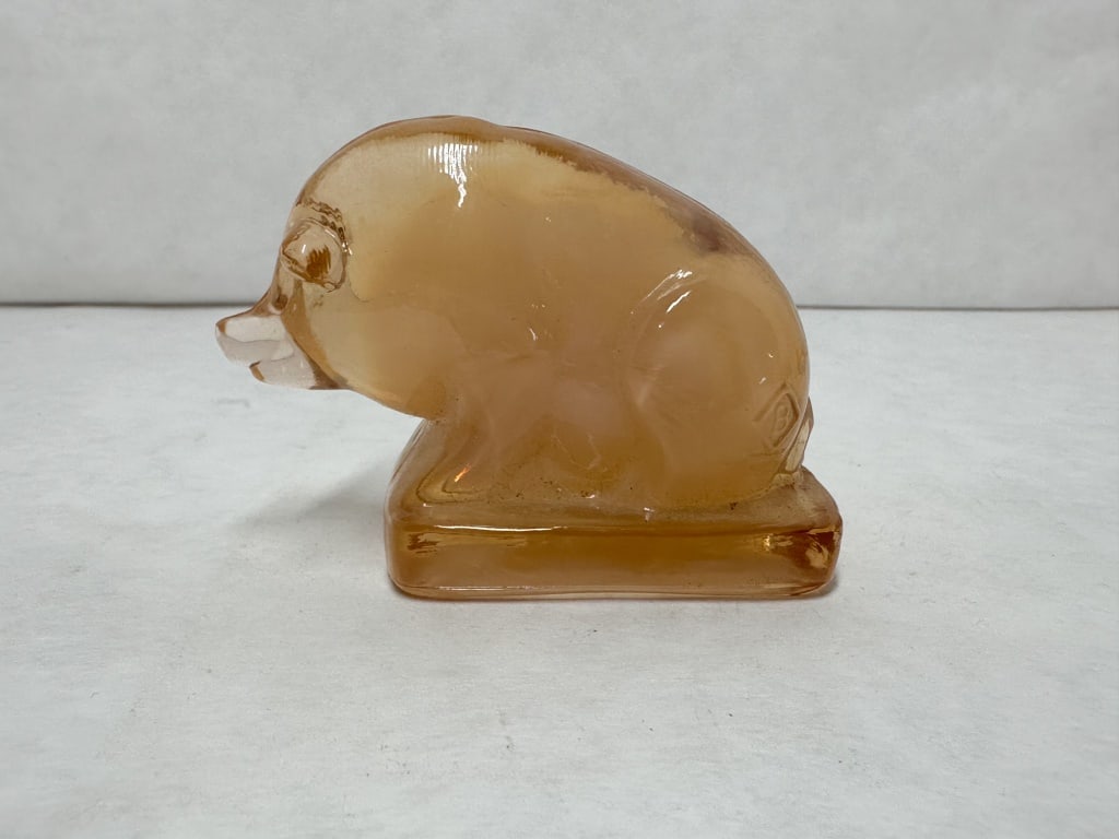 BOYD PEACH SUEE PIG, 1988-1993 (1 of 5)