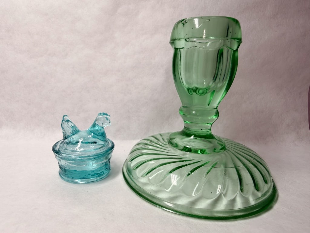 AQUA AND URANIUM PRESSED GLASS ARTICLES, 20TH CENTURY (1 of 10)
