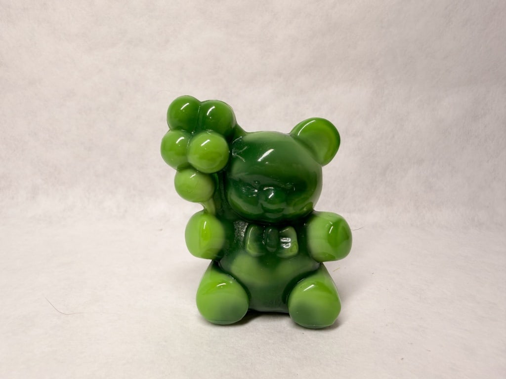 BOYD GREEN SLAG GLASS BEAR: .
