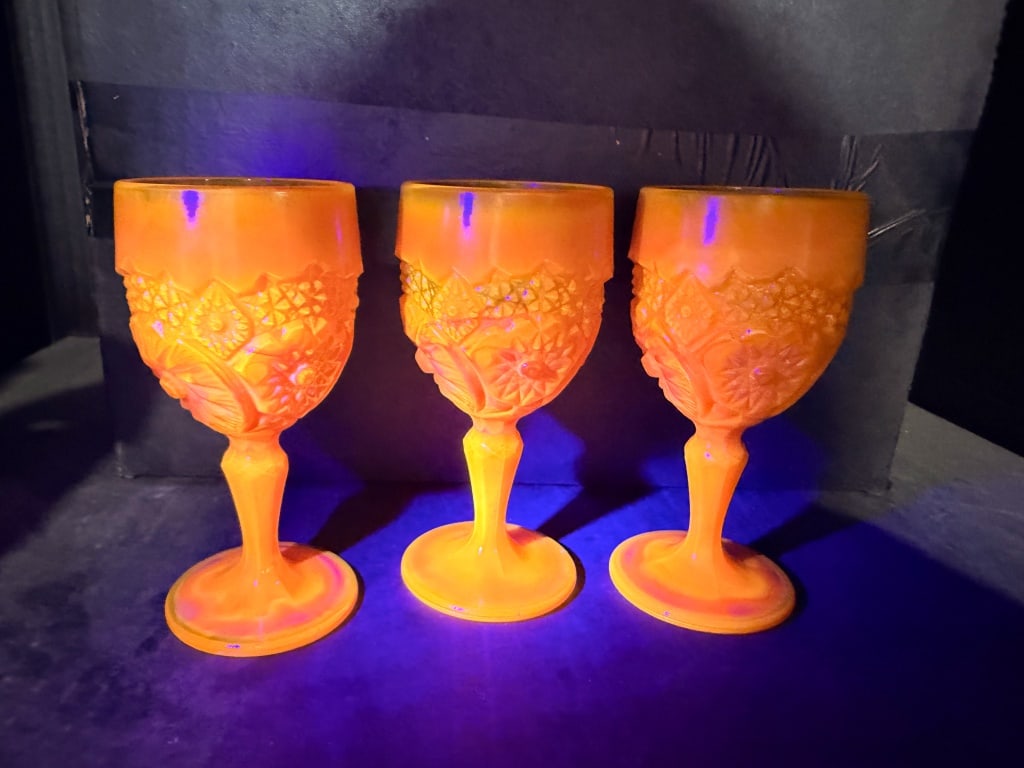 BOYD ORANGE GOBLETS - 5