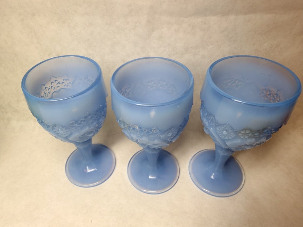 BOYD LAVENDER GOBLETS - 2
