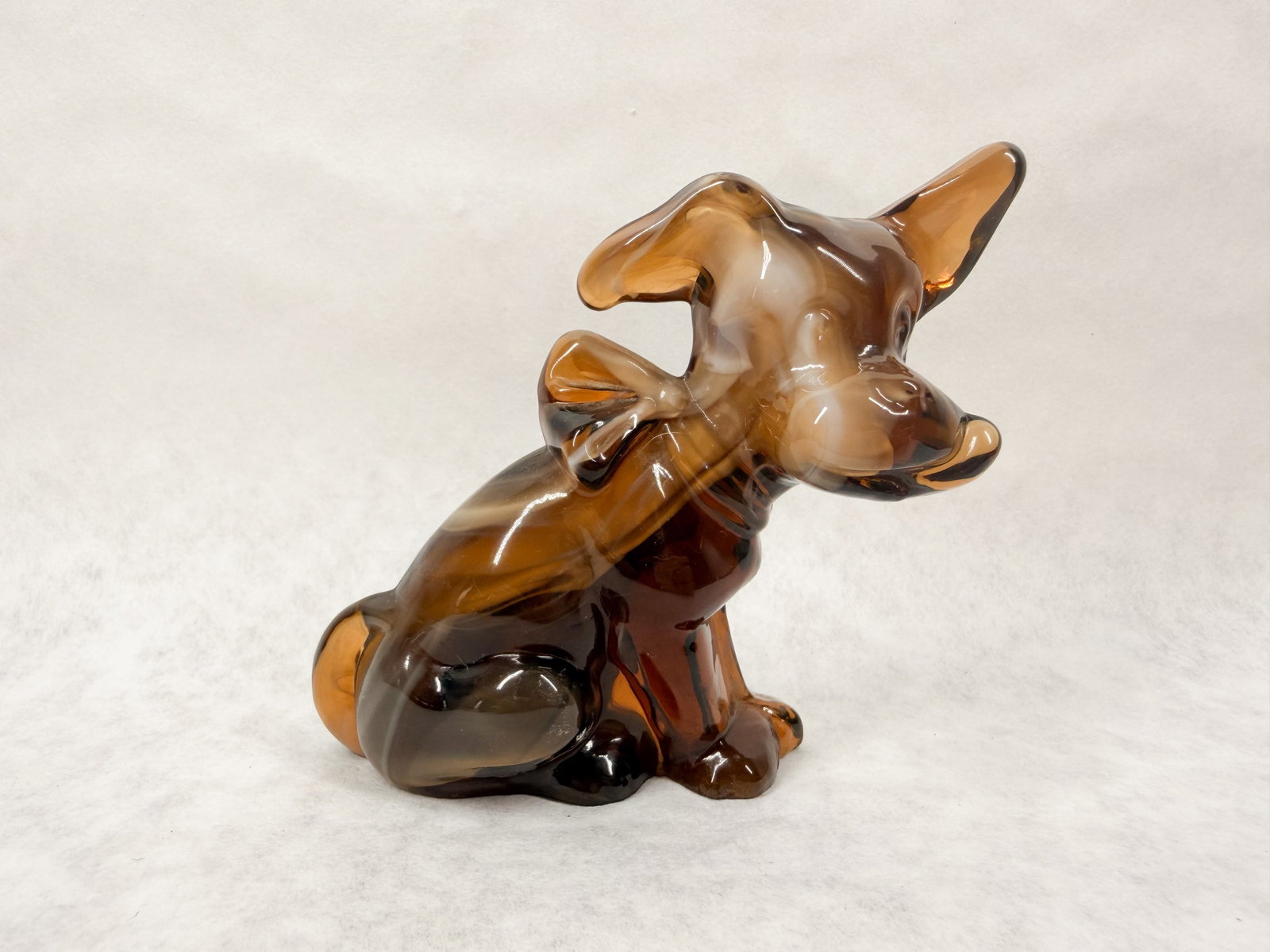 IMPERIAL CARAMEL SLAG PARLOR PUP: Imperial