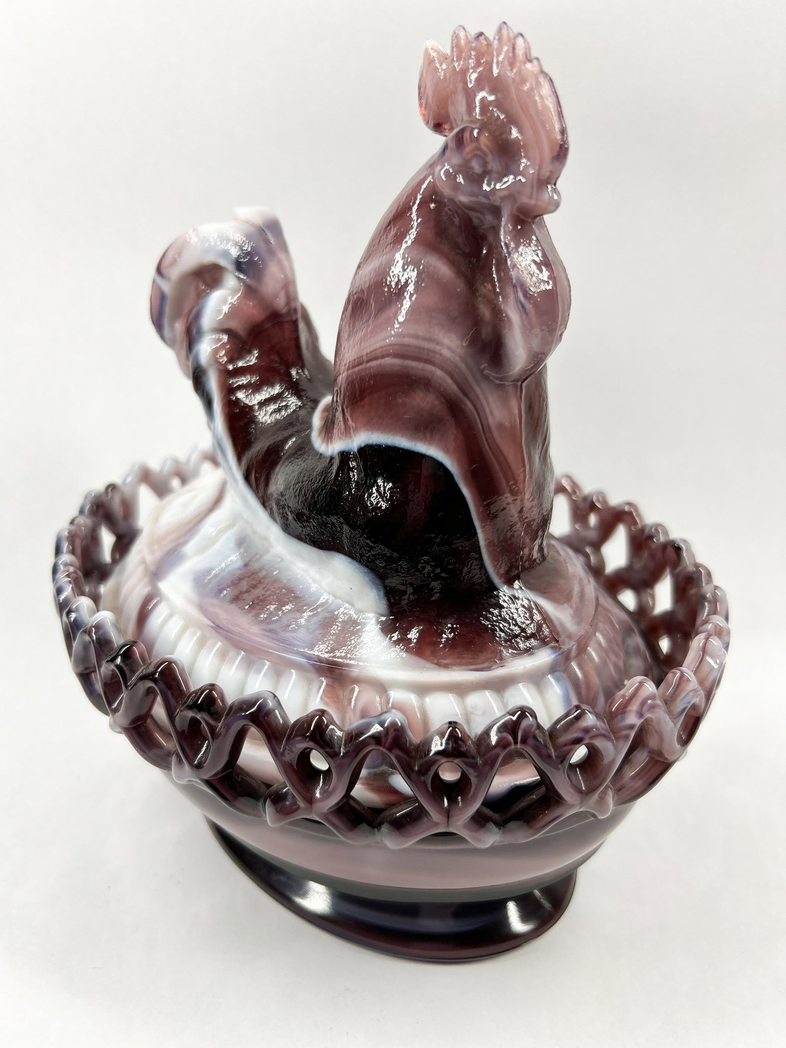 IMPERIAL PURPLE SLAG GLASS ROOSTER DISH (1 of 4)