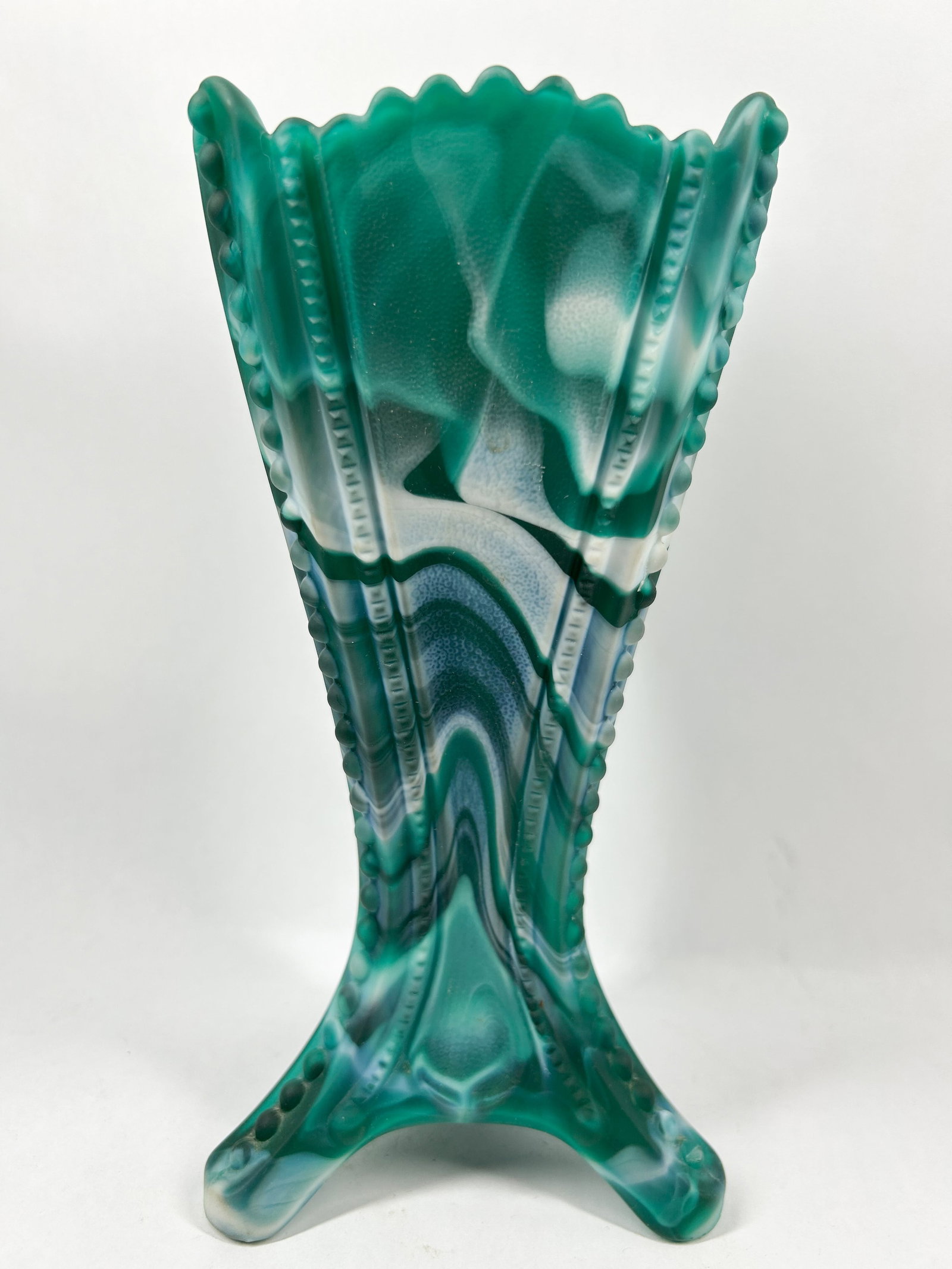 IMPERIAL GREEN SLAG GLASS VASE (1 of 2)