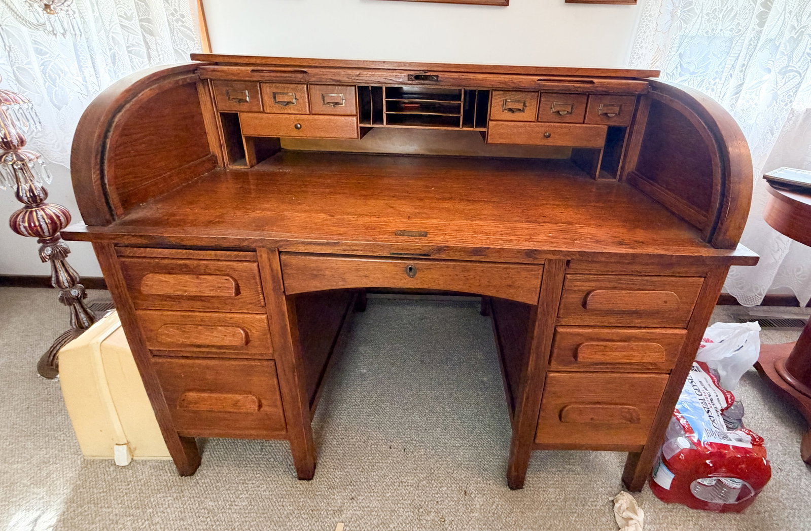 OAK ROLL-TOP DESK, EARLY 20TH CENTURY (1 of 2)