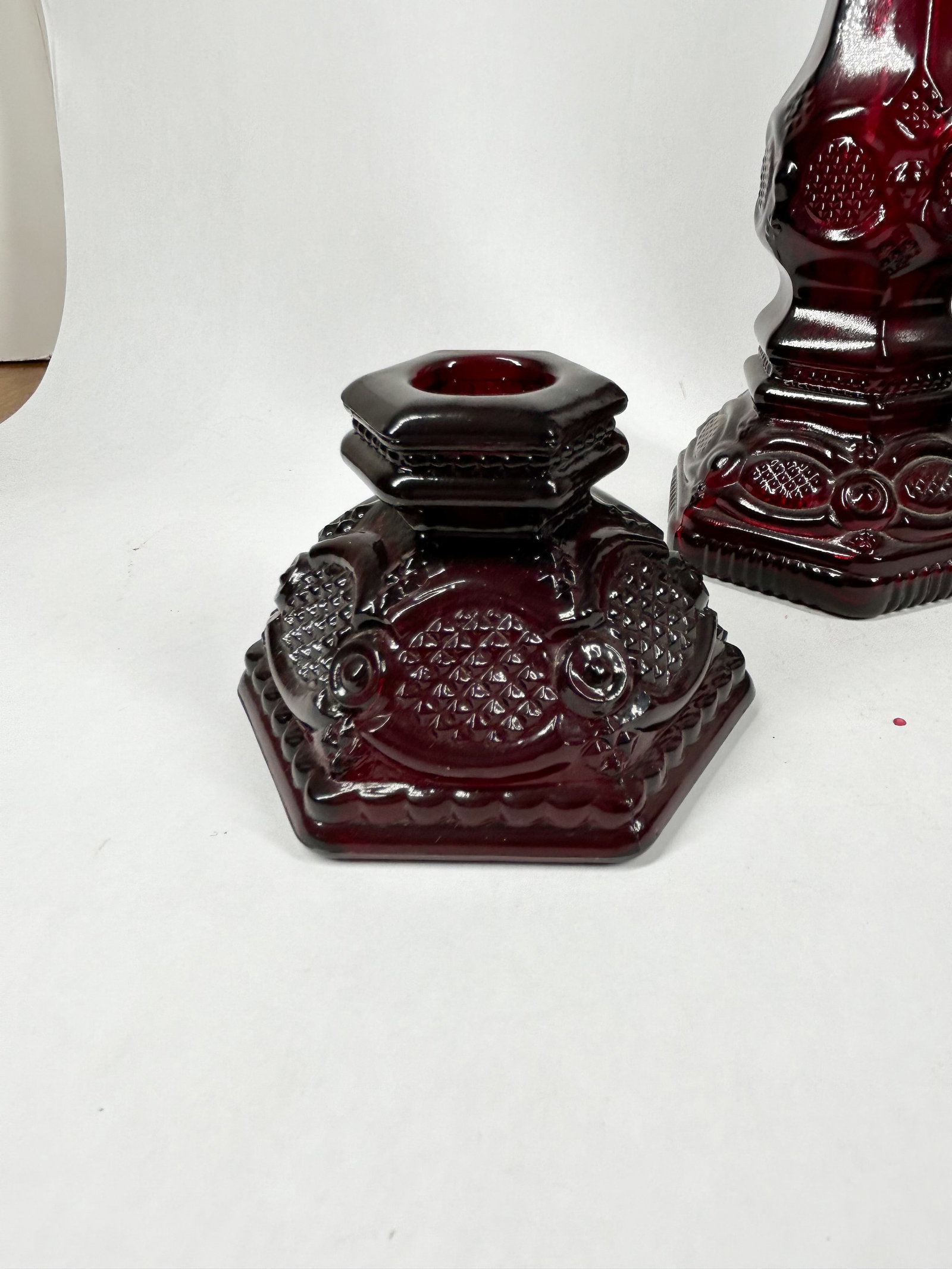 AVON CAPE COD RUBY GLASS, 1970S - 3