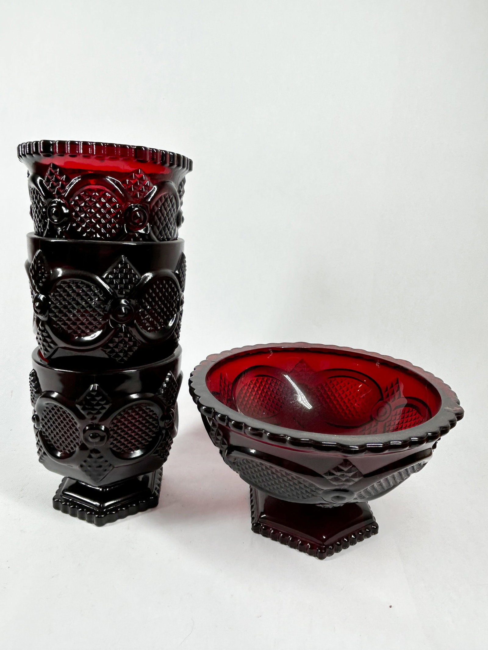 AVON CAPE COD RUBY RED GLASS GROUP - 6
