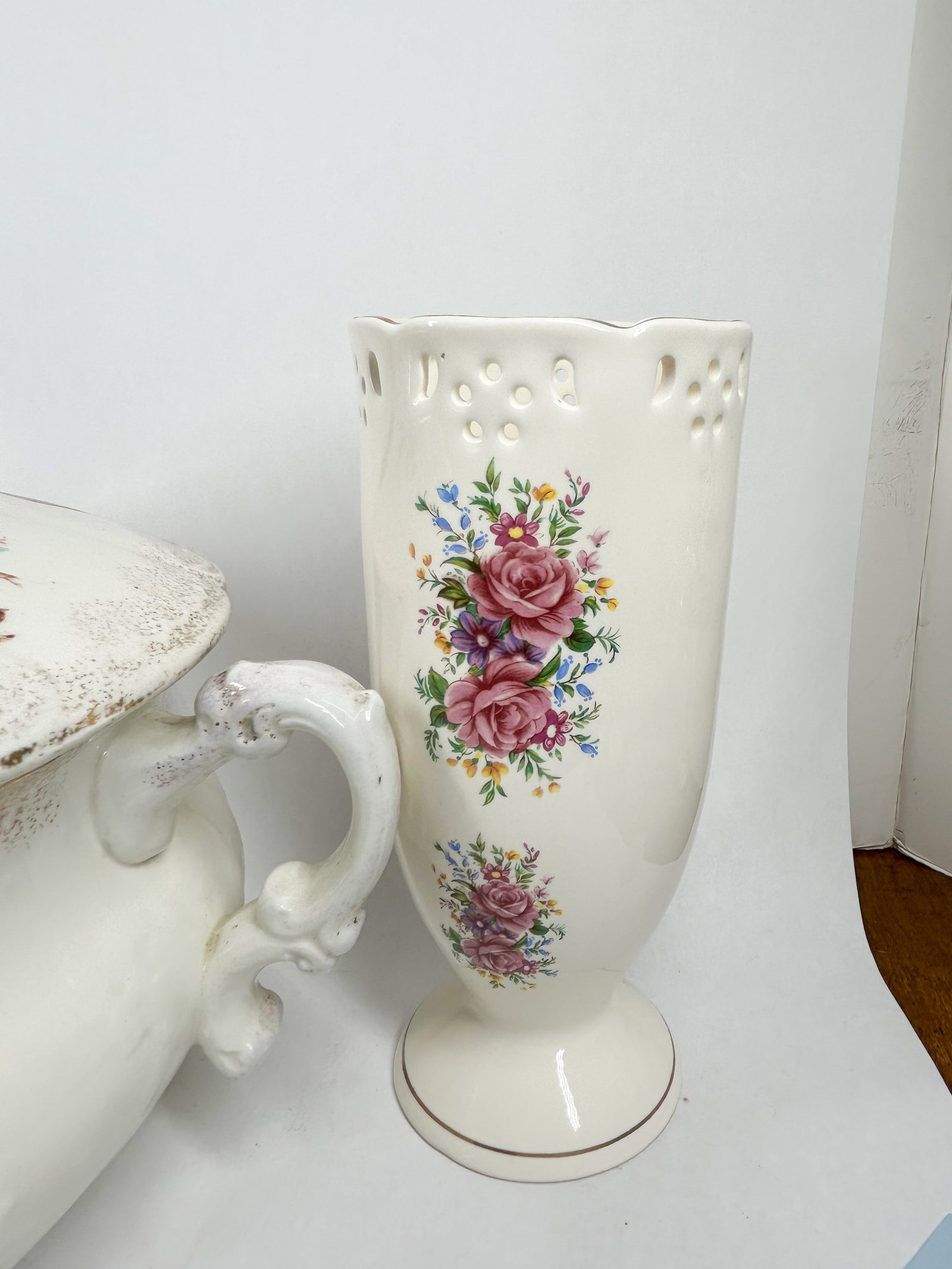 BAUM BROS. CERAMIC FLORAL COMMODE SET - 3