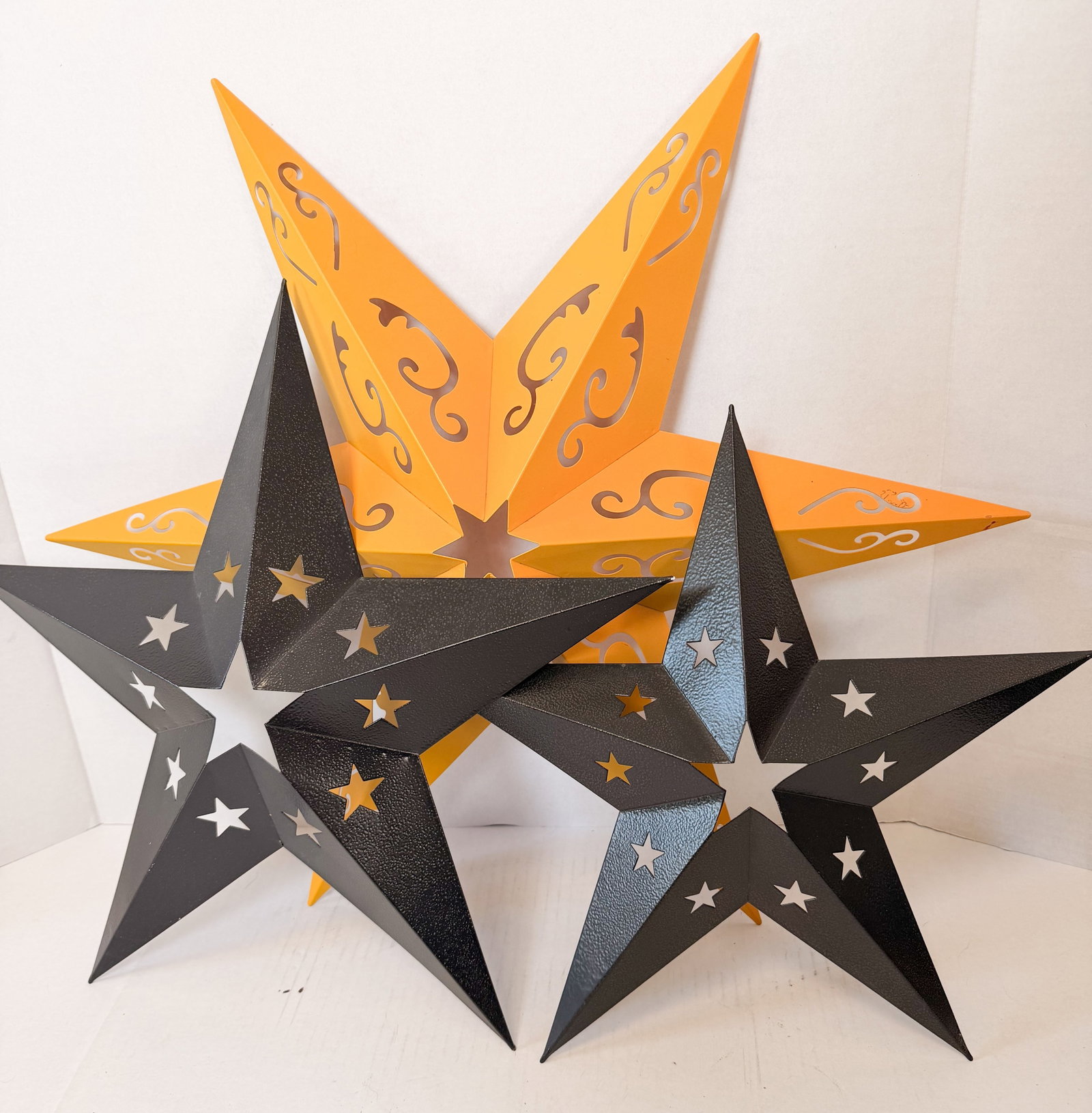 TRIO OF DECORATIVE METAL STARS (1 of 1)