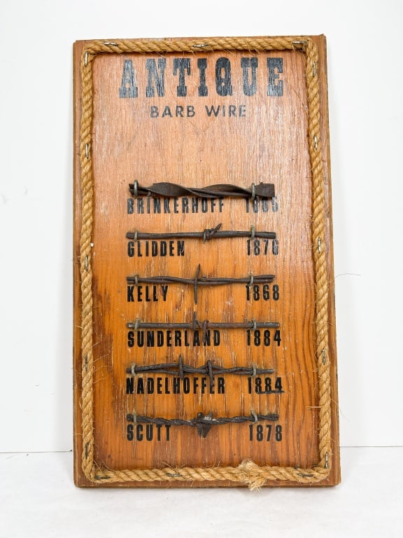AMOS CROUCH BARBED WIRE DISPLAY, VINTAGE (1 of 4)