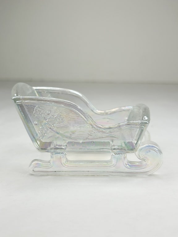 MOSSER IRIDESCENT GLASS SLEIGH (1 of 5)