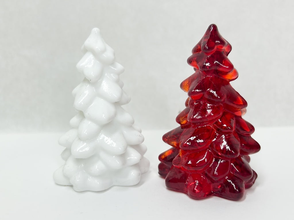 PAIR OF MOSSER CHRISTMAS TREES (1 of 2)