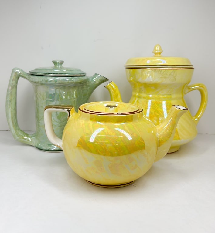 TRIO OF LUSTREWARE CERAMIC TEAPOTS (1 of 2)