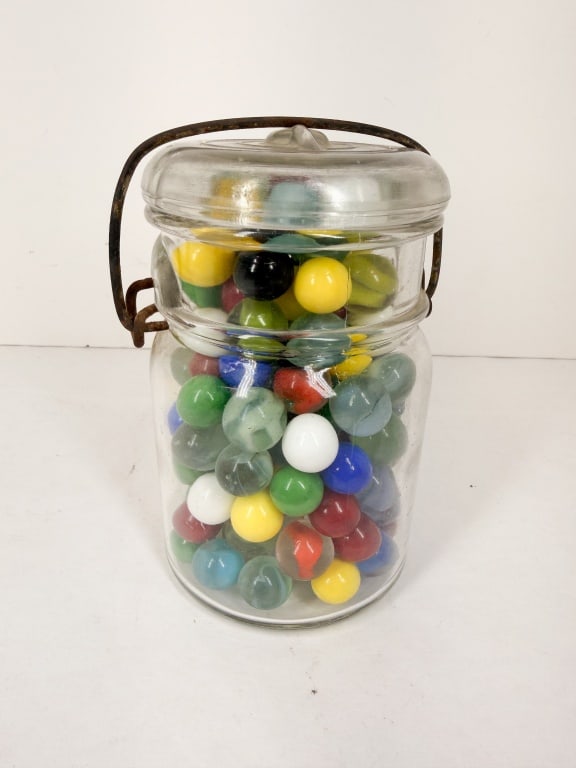 BALL GLASS JAR AND ASSORTED MARBLES (1 of 2)