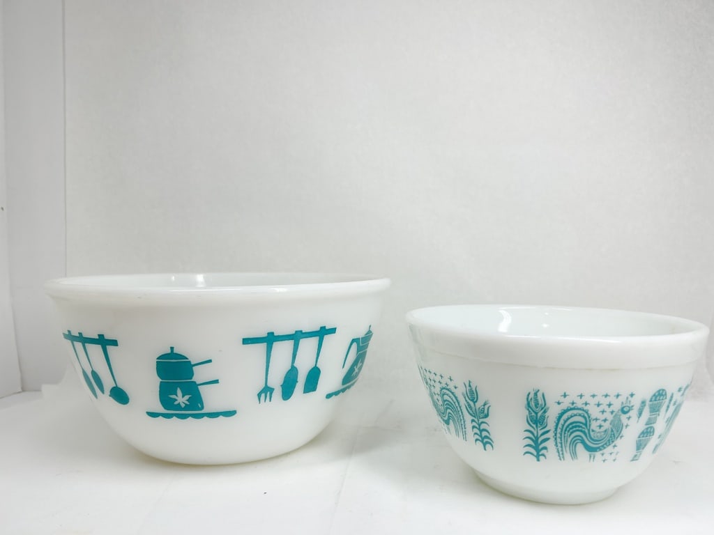 PYREX AMISH BUTTERMILK BOWL AND HA BOWL (1 of 4)