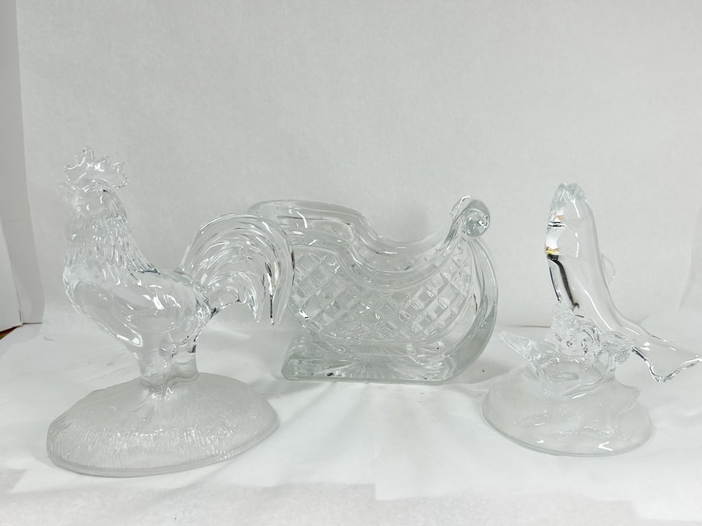 THREE CLEAR GLASS FIGURINES AND DISH (1 of 9)