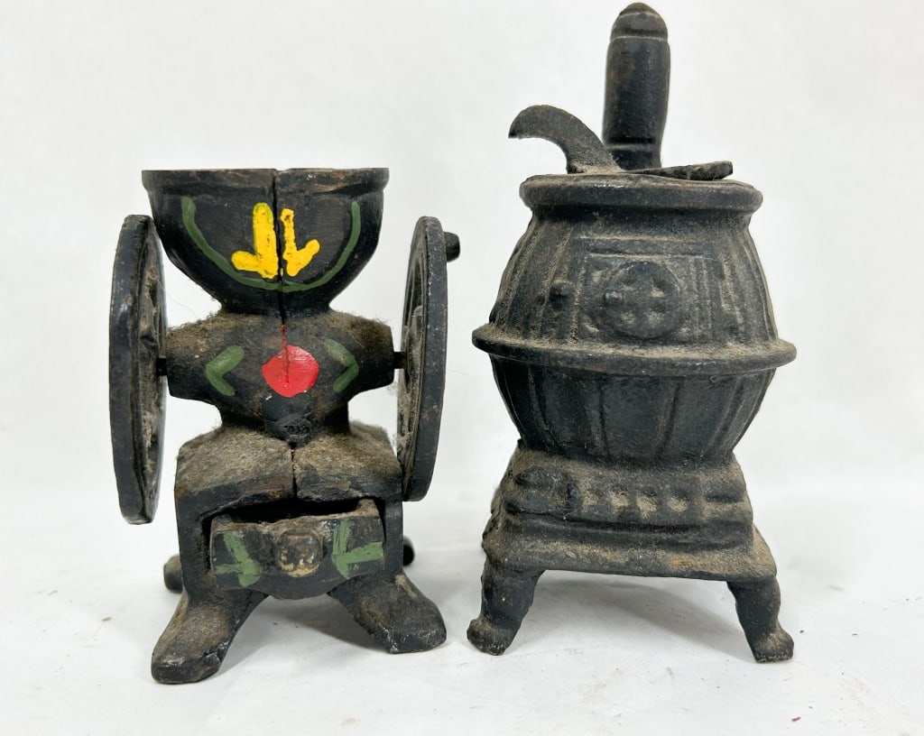 TWO MINIATURE CAST IRON TOYS (1 of 5)